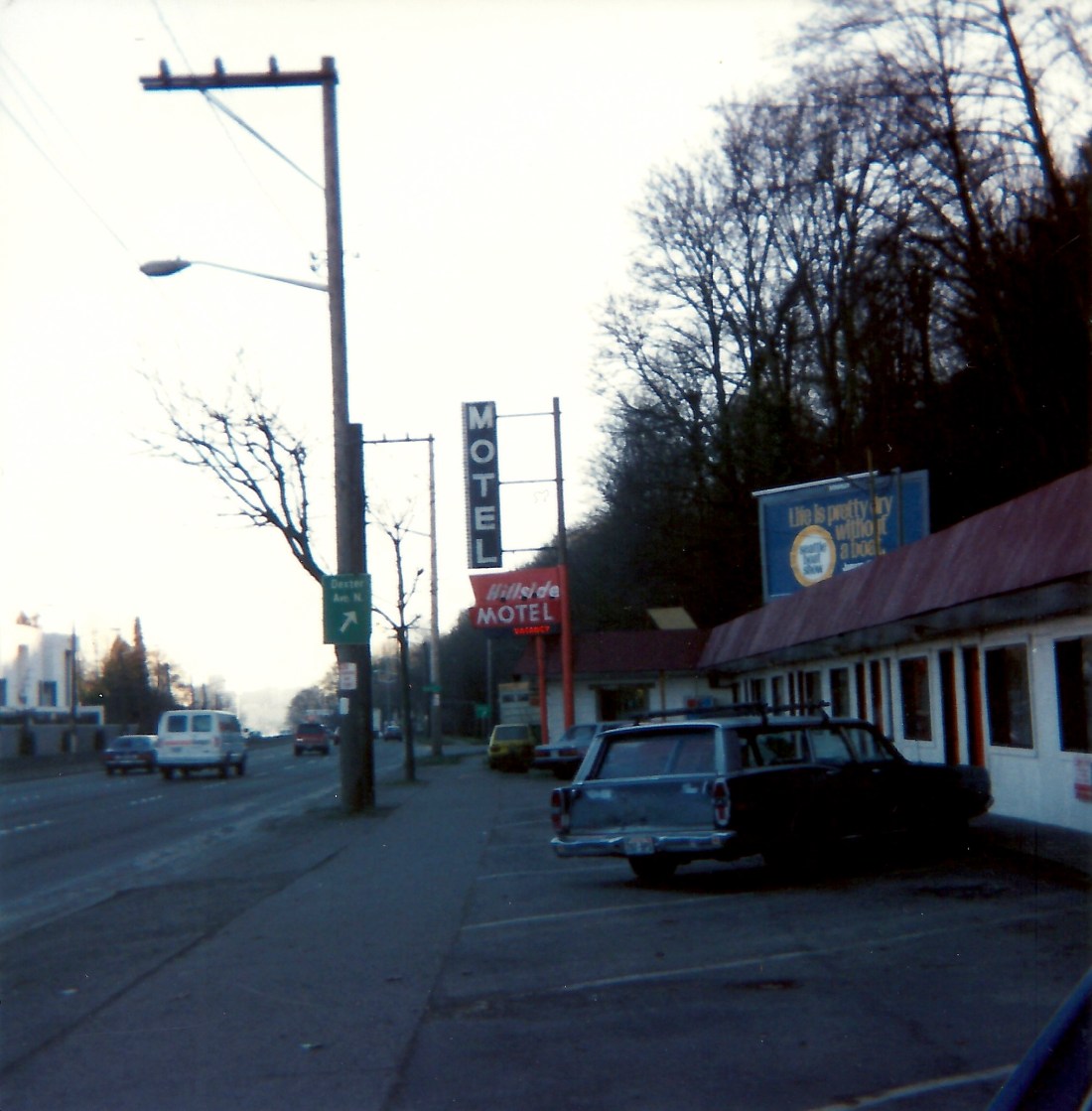 'Hillside Motel'